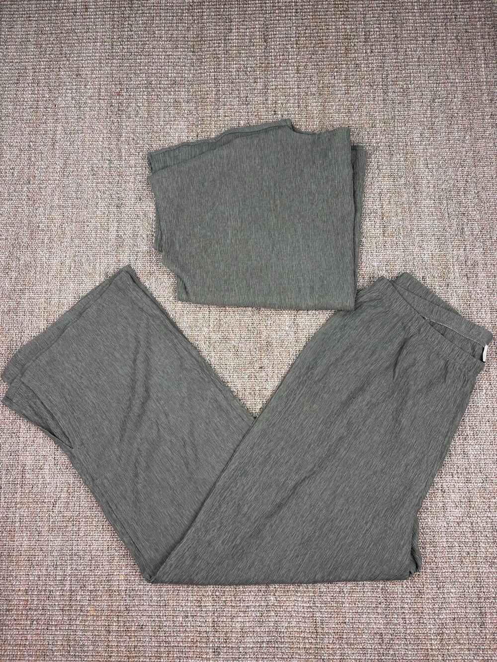 🌿 Elie Tahari Sage Crinkle Tencel 2-Piece Set | L